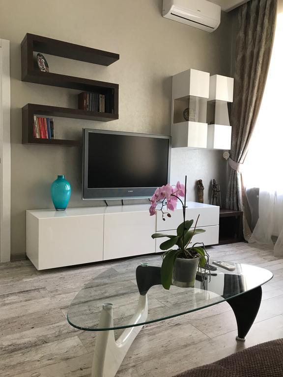 Apartments On Bunina 28 Odessa Ngoại thất bức ảnh